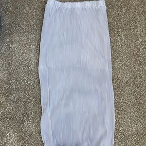 Elegant White Pleated Skirt